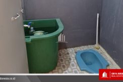 toilet kamar kost singkawang