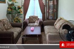 ruang tamu rumah komplek palestin tabrani