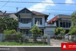 Rumah dijual jalan putri daranante pontianak dekat gedung pelni