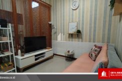 interior ruang keluarga pondok artika