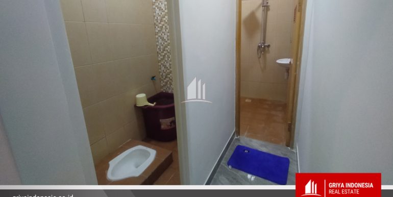 2 kamar mandi jm
