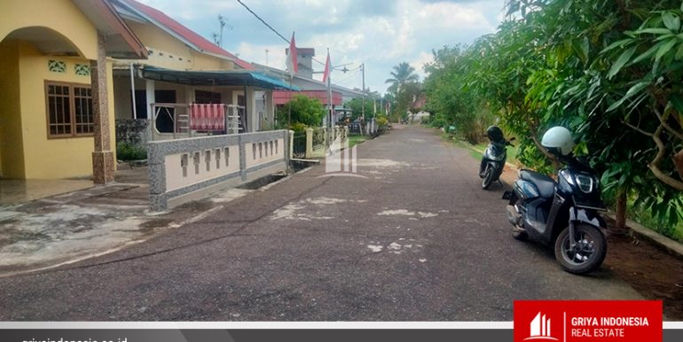 Rumah dijual arang limbung sungai raya