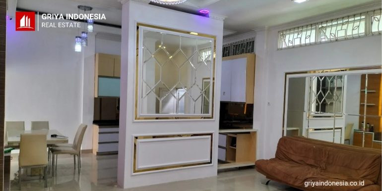 rumah paris 2 3 lantai_20241123_131048_0001